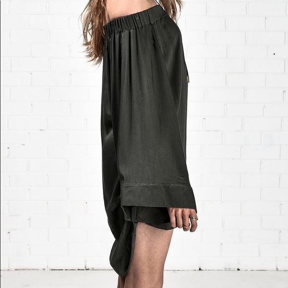 One Teaspoon - Picture 3 of 3